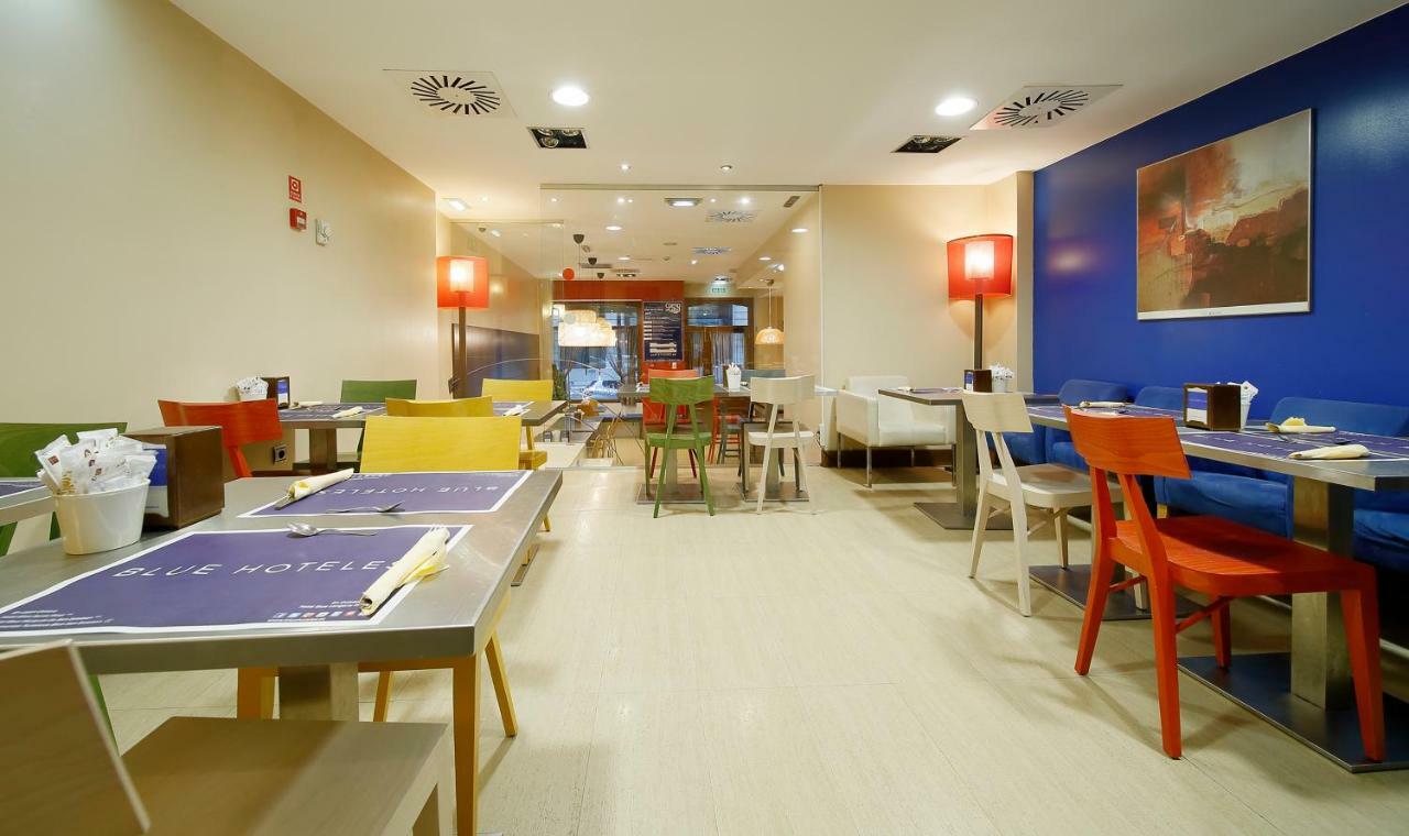 Marqués, Blue Hotel