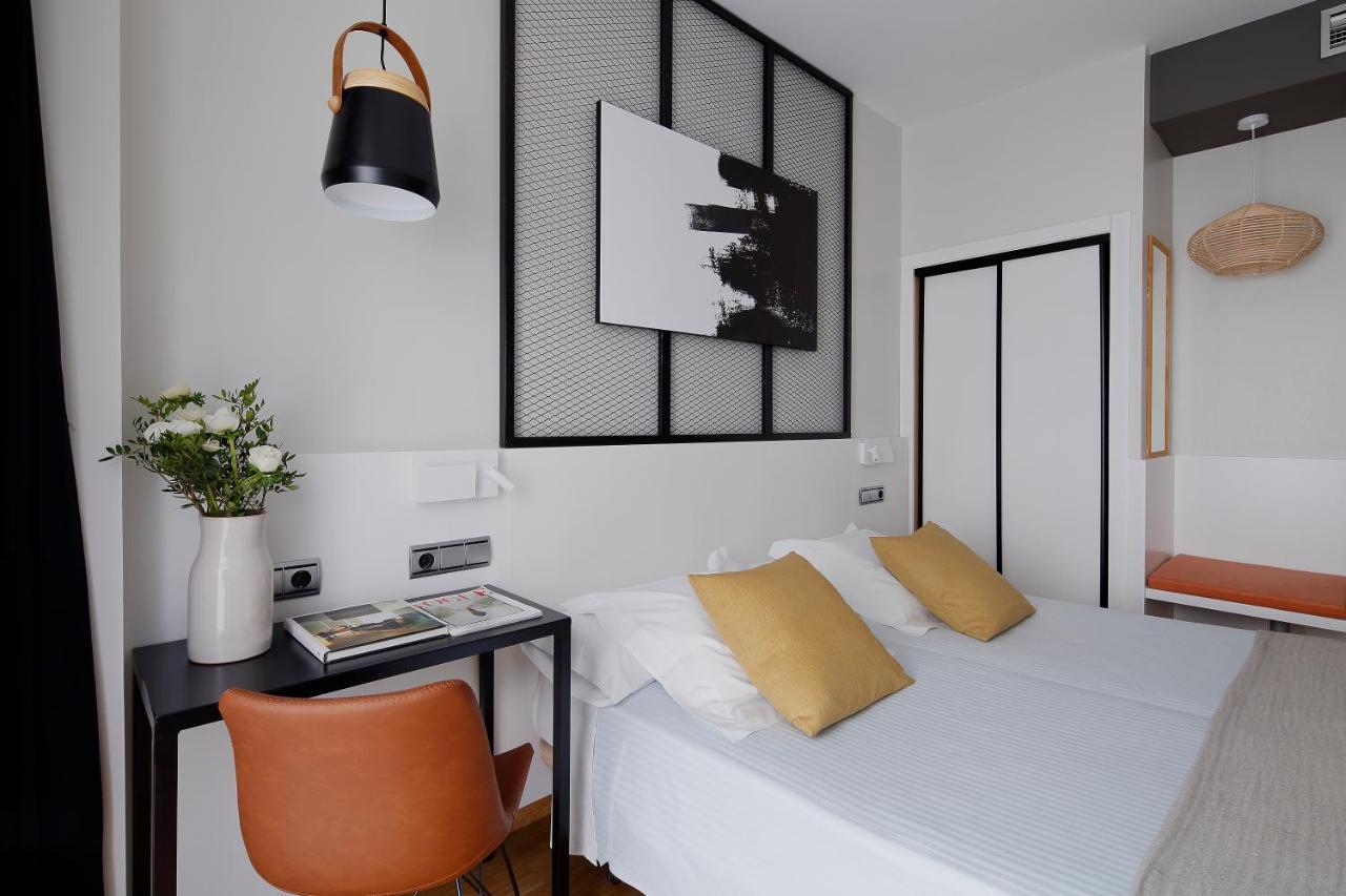 Marqués, Blue Hotel